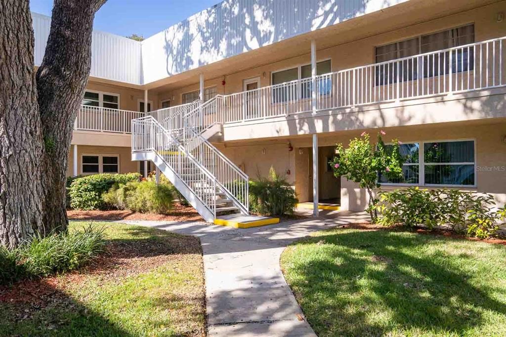 Vendido Recientemente: $90,000 (1 camas, 1 baños, 675 Pies cuadrados)