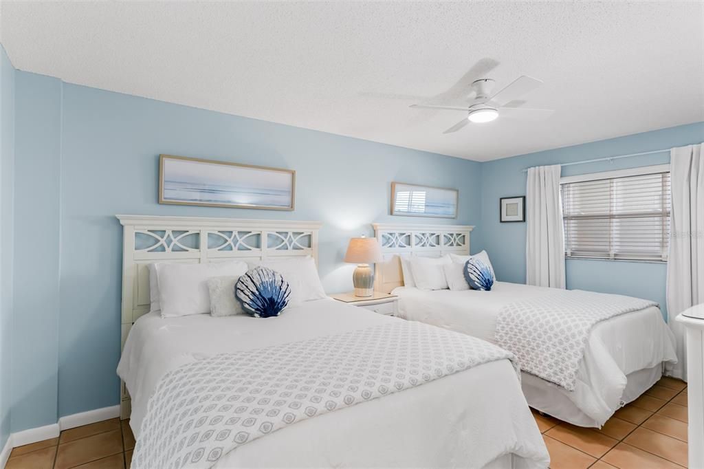 For Sale: $1,250,000 (3 beds, 2 baths, 1410 Square Feet)