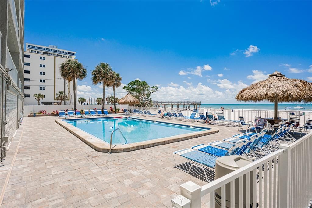 For Sale: $1,250,000 (3 beds, 2 baths, 1410 Square Feet)