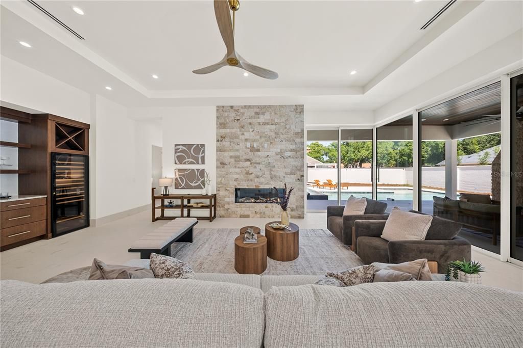 En Venta: $3,600,000 (5 camas, 5 baños, 4839 Pies cuadrados)