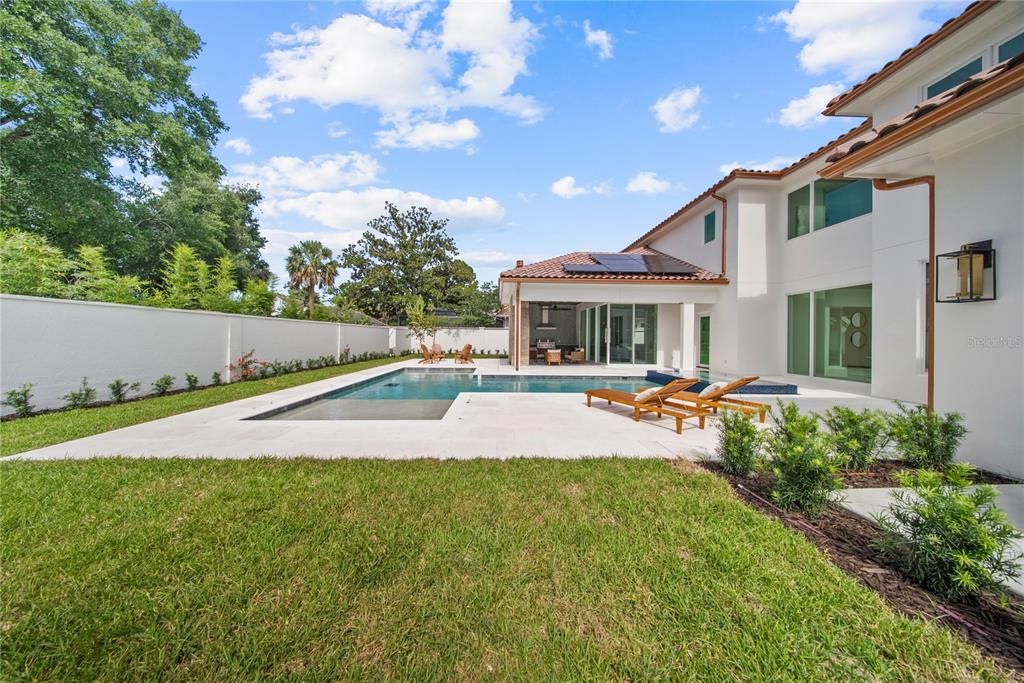 En Venta: $3,600,000 (5 camas, 5 baños, 4839 Pies cuadrados)