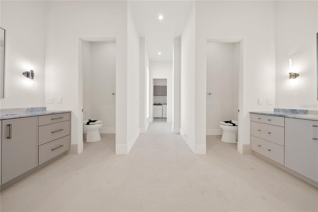 En Venta: $3,600,000 (5 camas, 5 baños, 4839 Pies cuadrados)