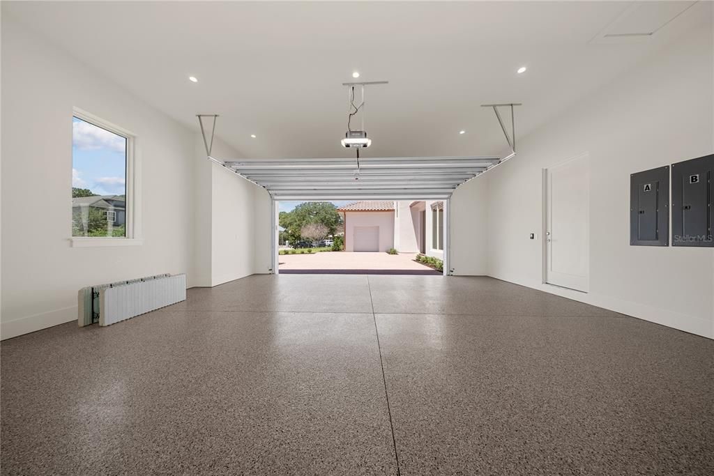 En Venta: $3,600,000 (5 camas, 5 baños, 4839 Pies cuadrados)