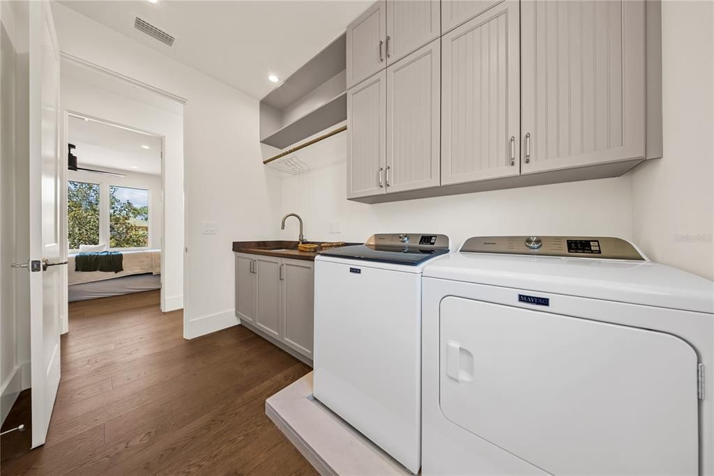 En Venta: $3,600,000 (5 camas, 5 baños, 4839 Pies cuadrados)