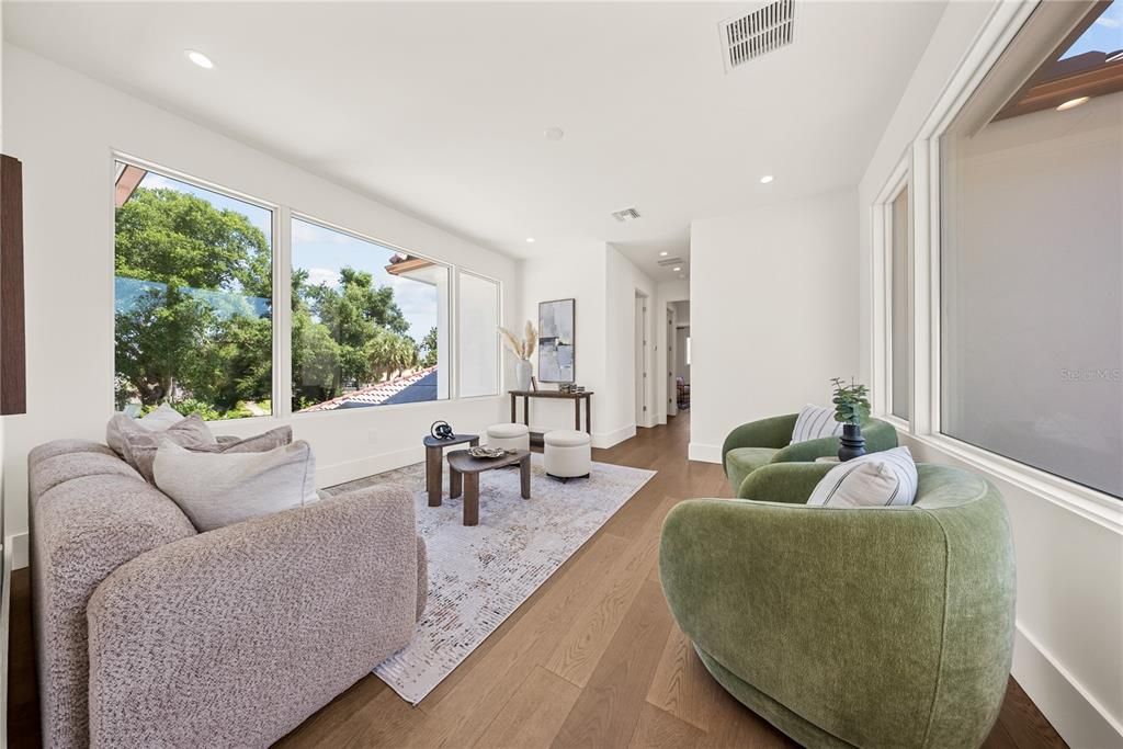 En Venta: $3,600,000 (5 camas, 5 baños, 4839 Pies cuadrados)