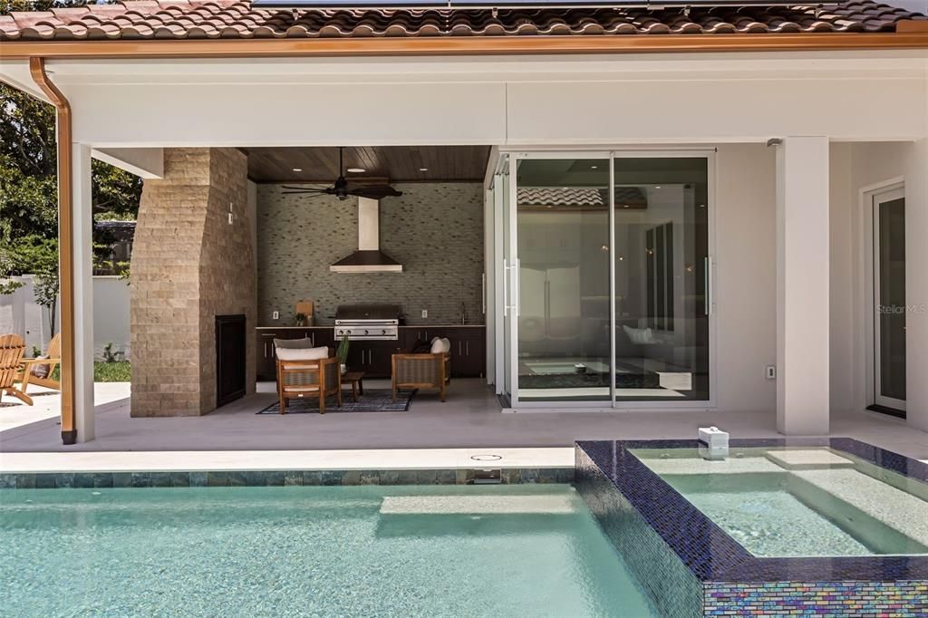 En Venta: $3,600,000 (5 camas, 5 baños, 4839 Pies cuadrados)