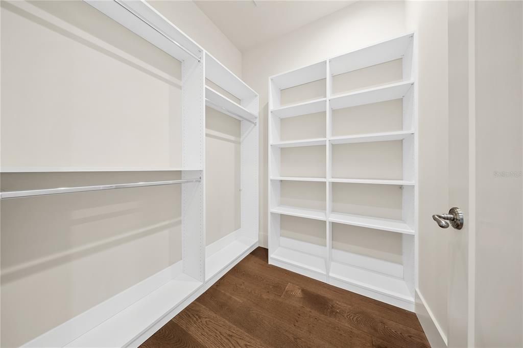 En Venta: $3,600,000 (5 camas, 5 baños, 4839 Pies cuadrados)