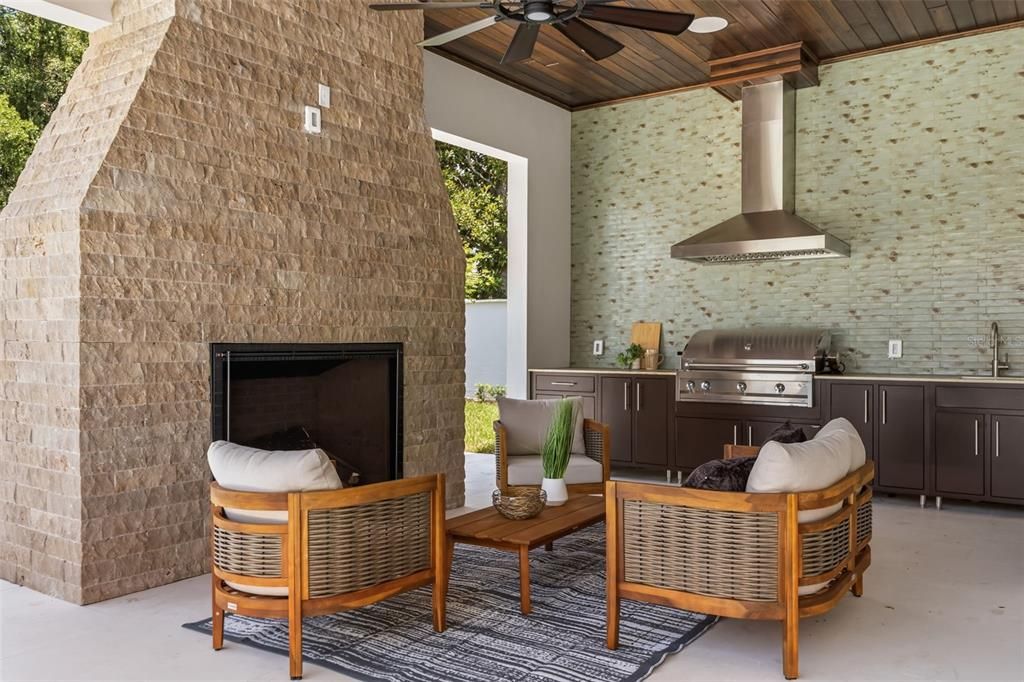 En Venta: $3,600,000 (5 camas, 5 baños, 4839 Pies cuadrados)