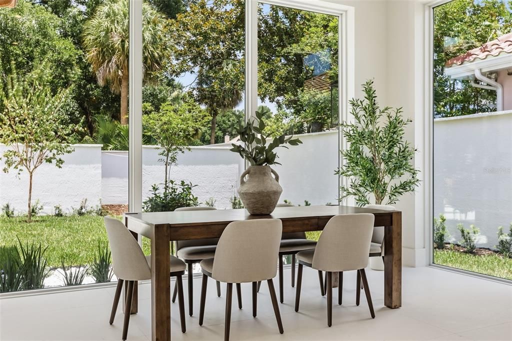 En Venta: $3,600,000 (5 camas, 5 baños, 4839 Pies cuadrados)