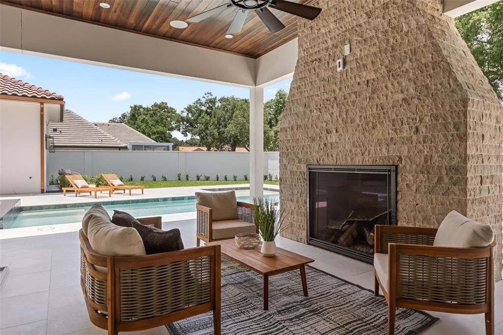 En Venta: $3,600,000 (5 camas, 5 baños, 4839 Pies cuadrados)