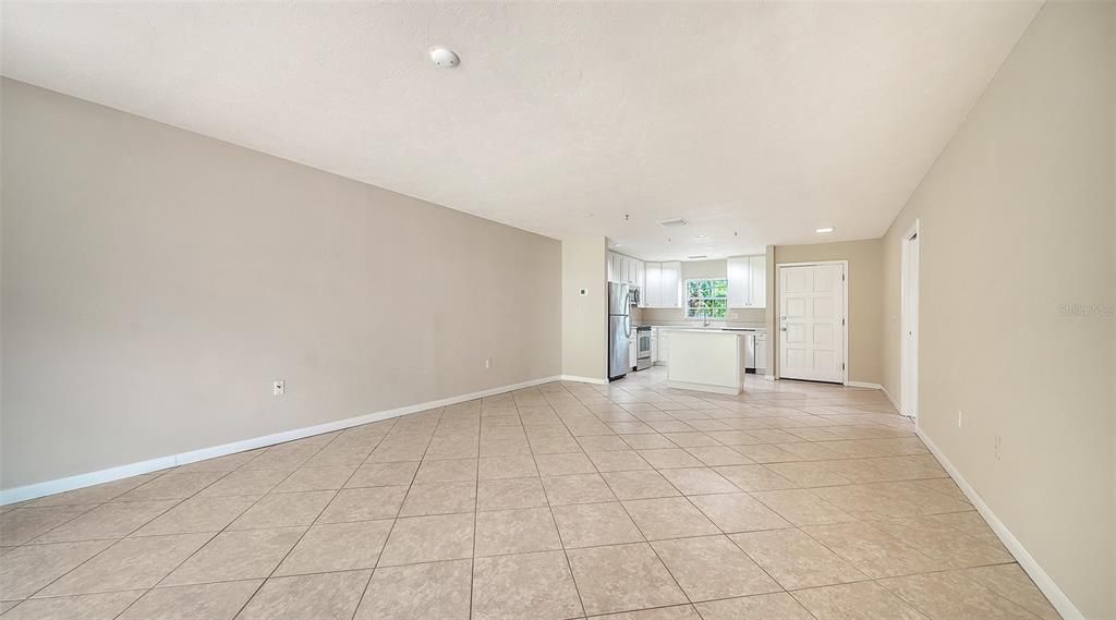 Activo con contrato: $145,000 (2 camas, 2 baños, 1024 Pies cuadrados)