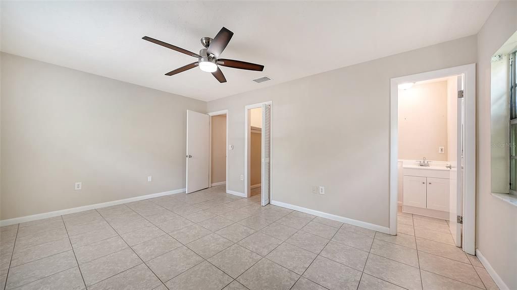 Activo con contrato: $145,000 (2 camas, 2 baños, 1024 Pies cuadrados)