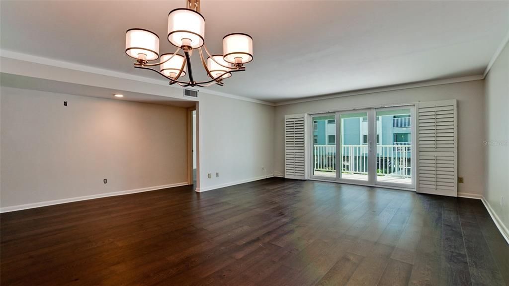 En Venta: $1,395,000 (2 camas, 2 baños, 1259 Pies cuadrados)