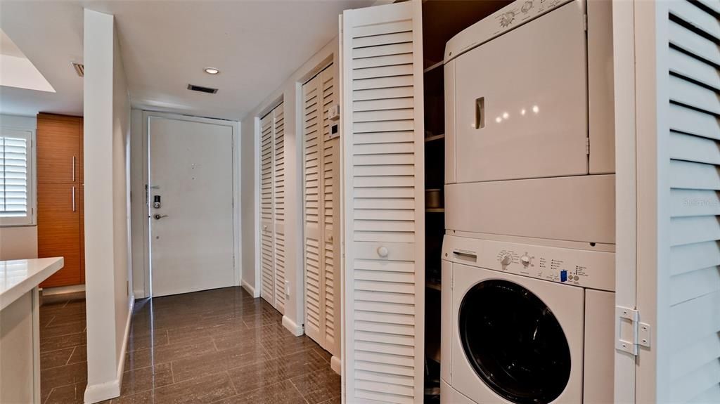 En Venta: $1,395,000 (2 camas, 2 baños, 1259 Pies cuadrados)