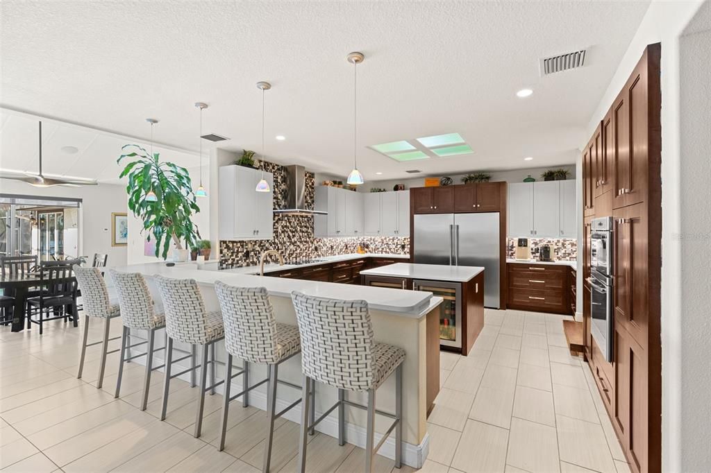 На продажу: $1,799,999 (5 спален, 4 ванн, 4288 Квадратных фут)