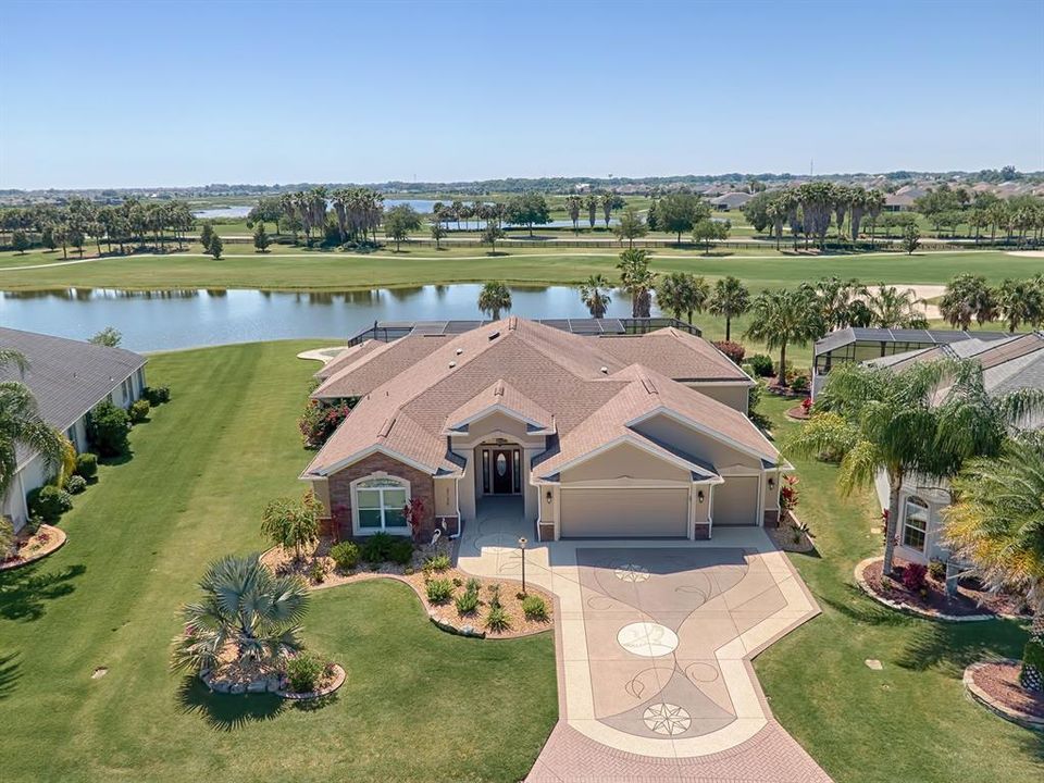 Vendido Recientemente: $1,399,000 (3 camas, 3 baños, 3060 Pies cuadrados)