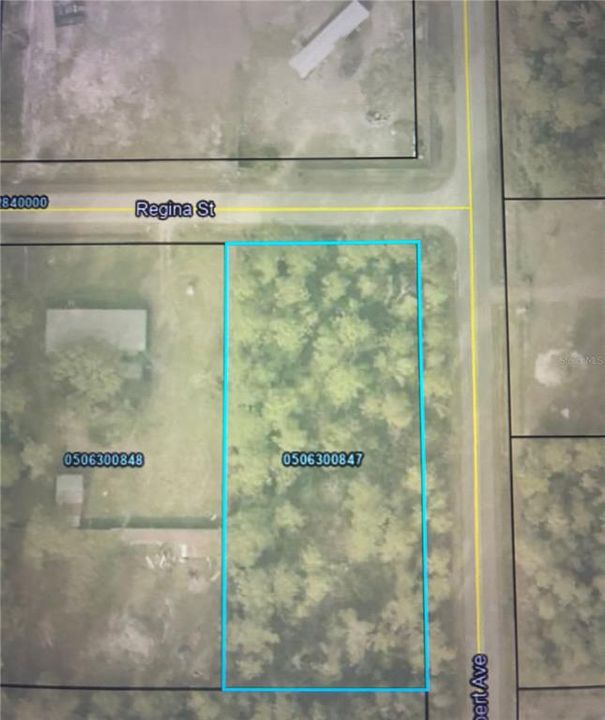 En Venta: $39,000 (0.93 acres)