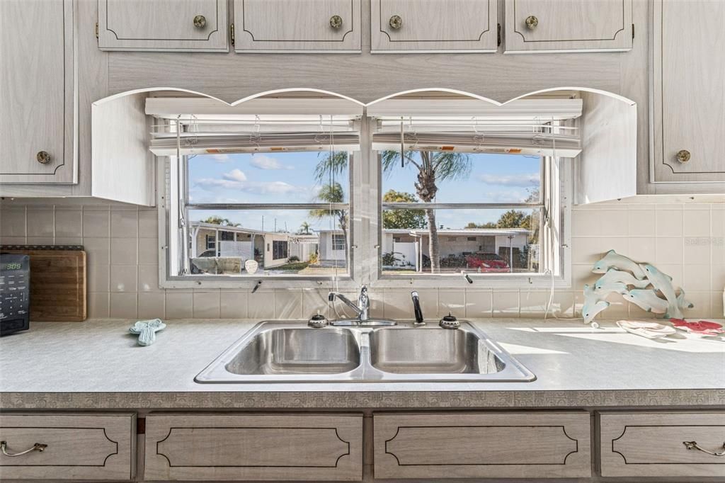 Activo con contrato: $89,000 (2 camas, 2 baños, 960 Pies cuadrados)