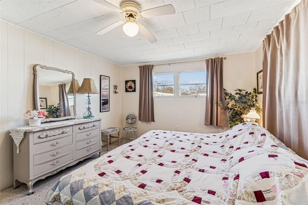 Activo con contrato: $89,000 (2 camas, 2 baños, 960 Pies cuadrados)