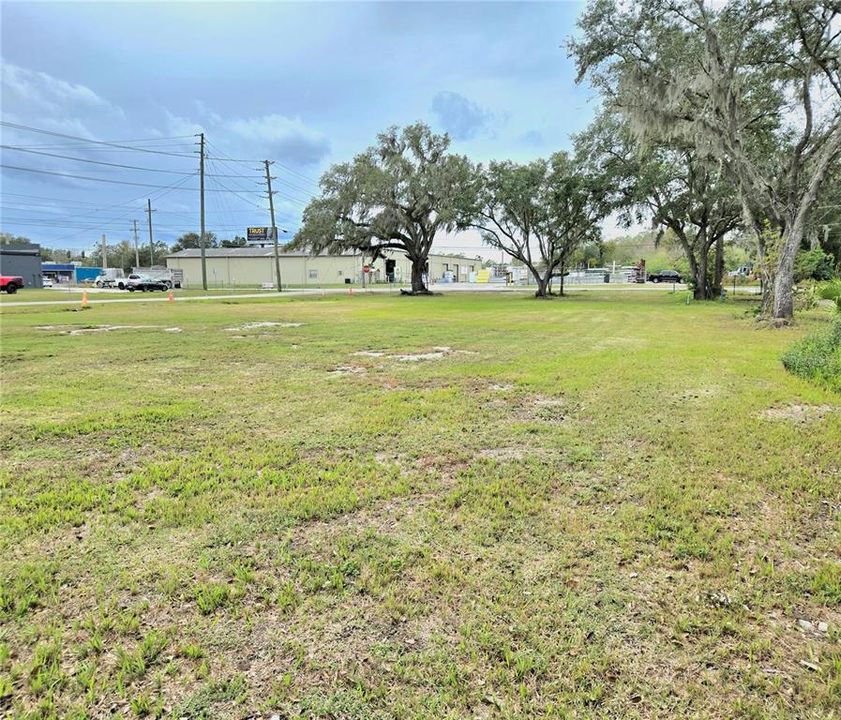 For Sale: $450,000 (0.60 acres)