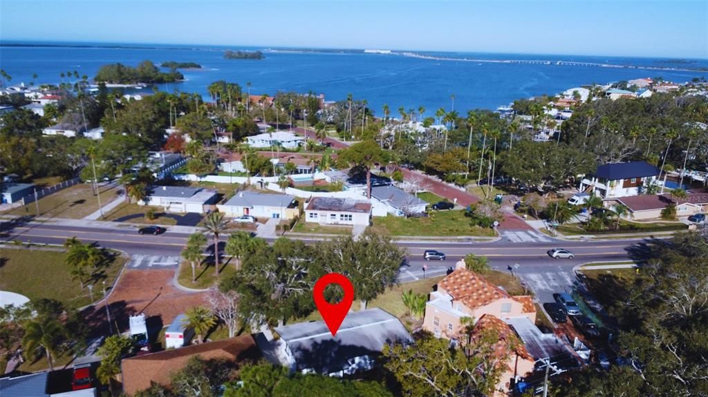 待售: $545,000 (4 贝兹, 0 浴室, 1288 平方英尺)