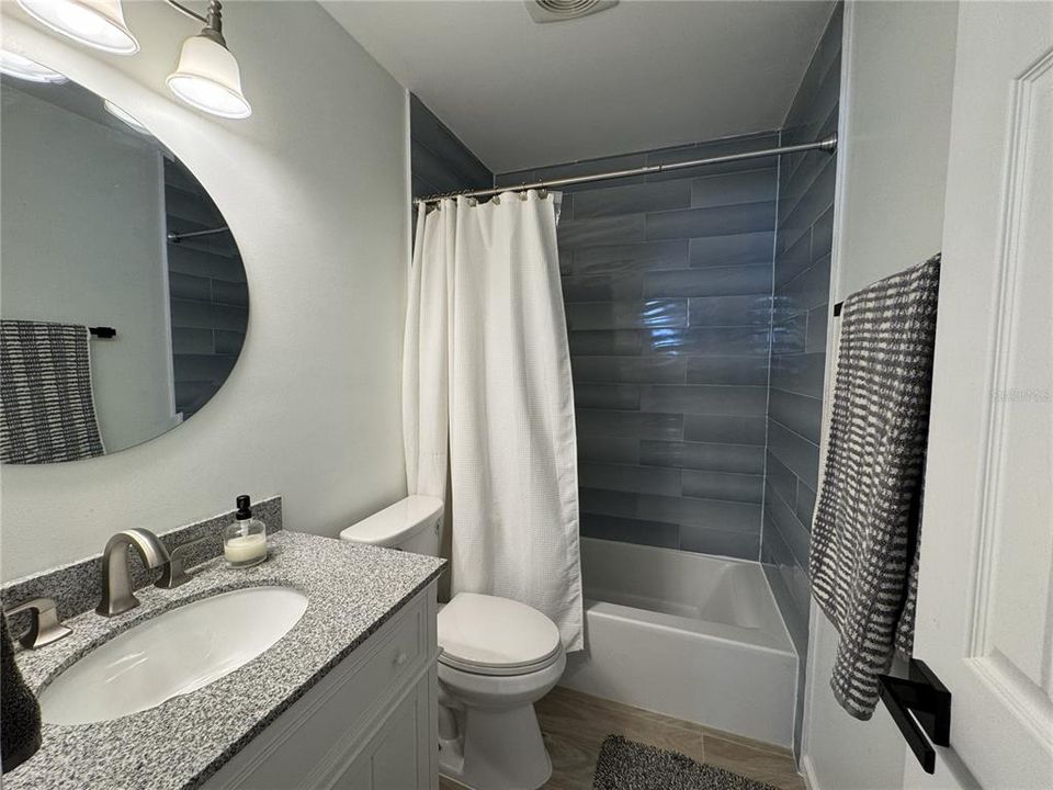 待售: $545,000 (4 贝兹, 0 浴室, 1288 平方英尺)