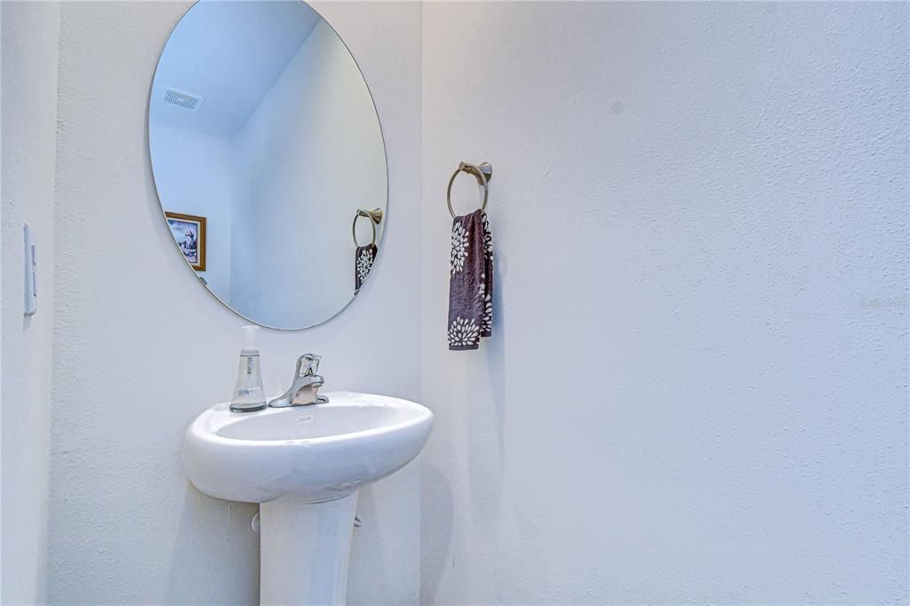 En Venta: $295,000 (3 camas, 2 baños, 1673 Pies cuadrados)