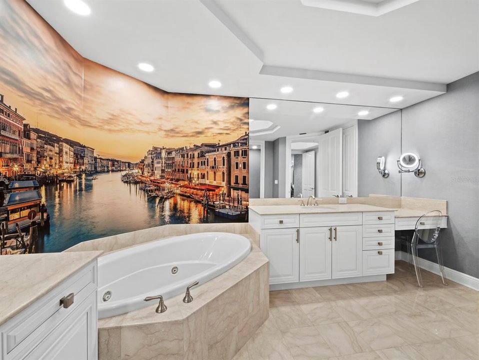 For Sale: $3,100,000 (3 beds, 3 baths, 2990 Square Feet)