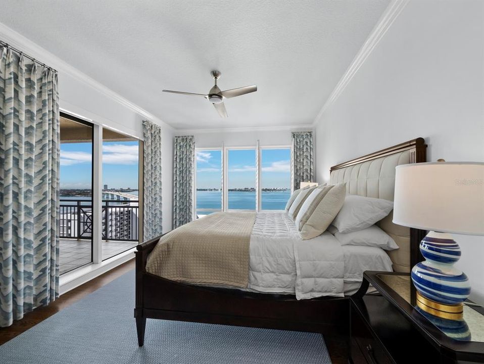 For Sale: $3,100,000 (3 beds, 3 baths, 2990 Square Feet)