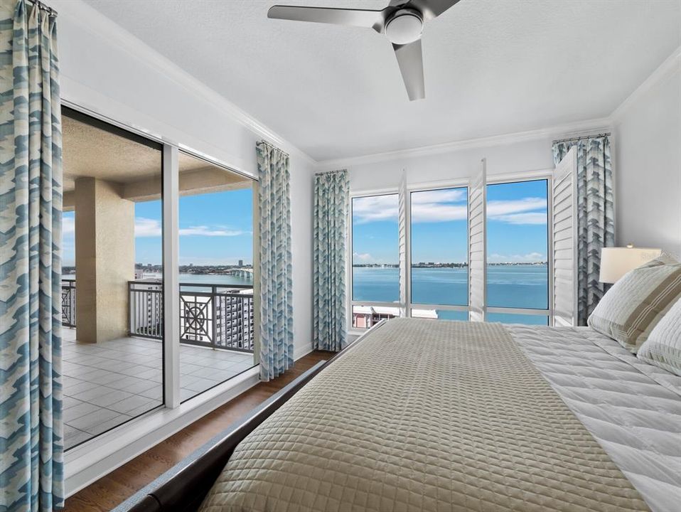 For Sale: $3,100,000 (3 beds, 3 baths, 2990 Square Feet)