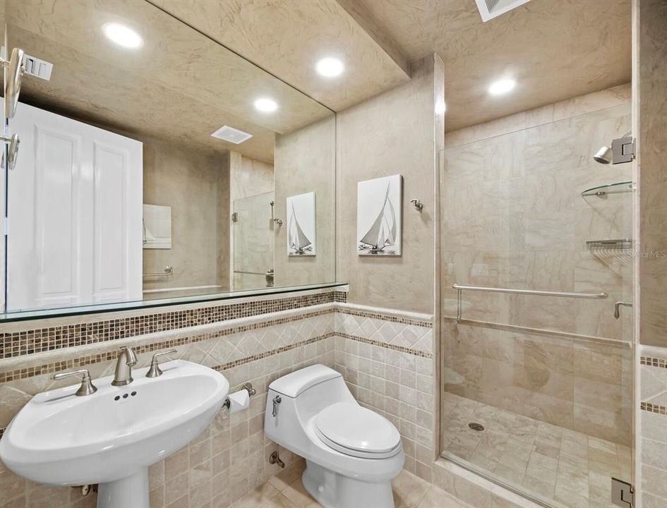 For Sale: $3,100,000 (3 beds, 3 baths, 2990 Square Feet)