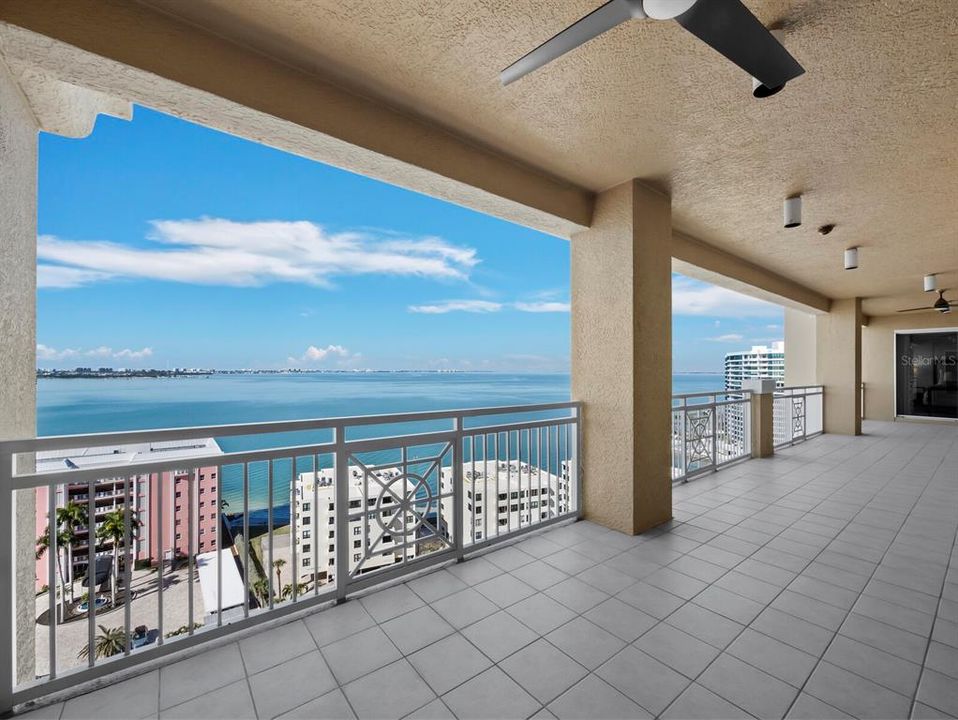 For Sale: $3,100,000 (3 beds, 3 baths, 2990 Square Feet)