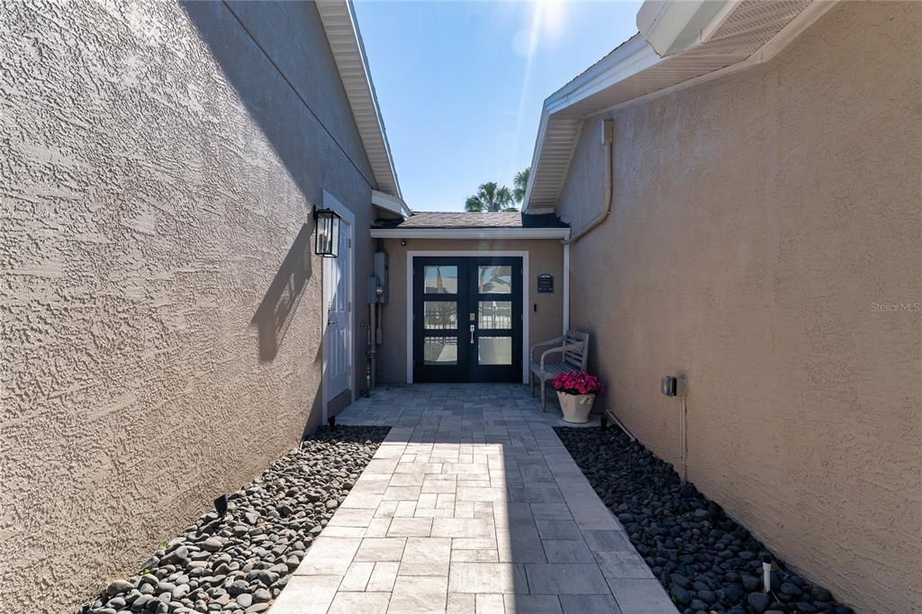 For Sale: $1,390,000 (4 beds, 4 baths, 3265 Square Feet)