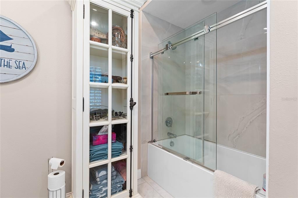 For Sale: $1,390,000 (4 beds, 4 baths, 3265 Square Feet)