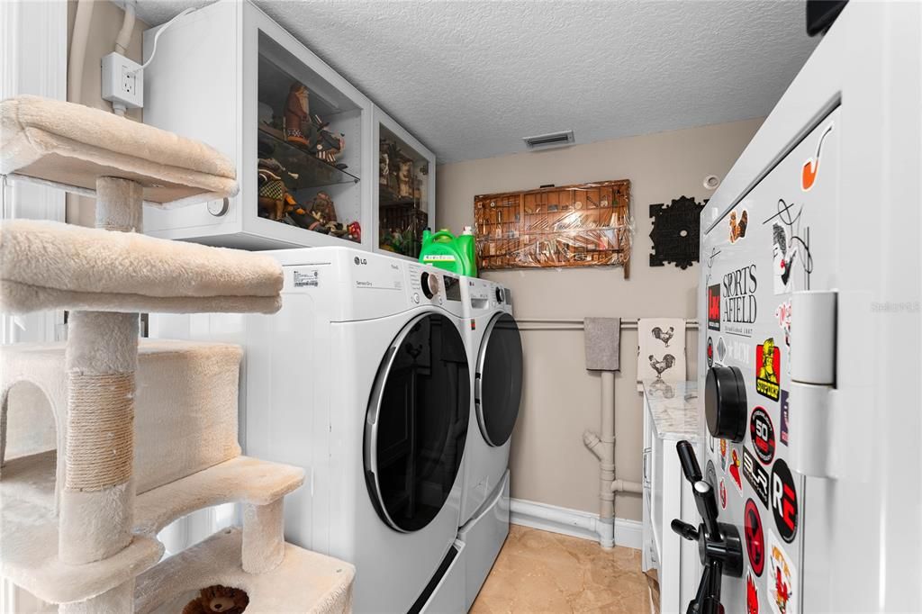 For Sale: $1,390,000 (4 beds, 4 baths, 3265 Square Feet)
