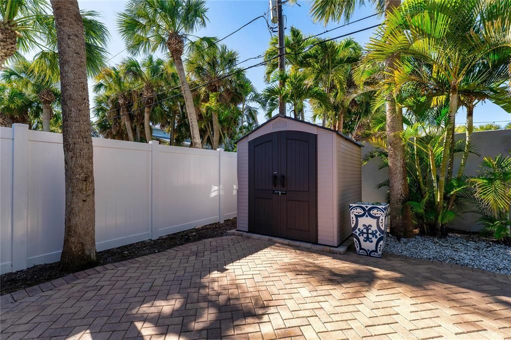 For Sale: $1,390,000 (4 beds, 4 baths, 3265 Square Feet)