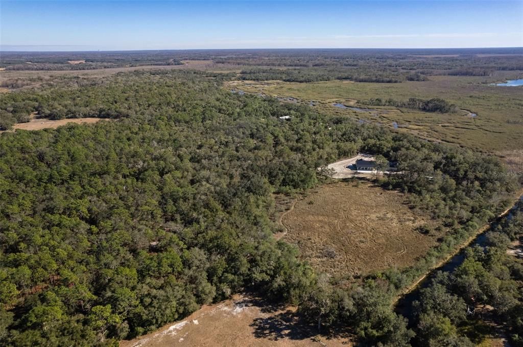 En Venta: $250,000 (4.58 acres)