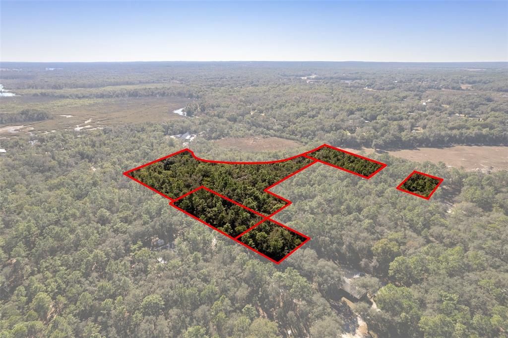 En Venta: $250,000 (4.58 acres)