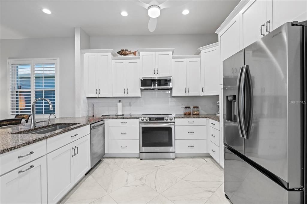 For Sale: $635,000 (3 beds, 3 baths, 2132 Square Feet)