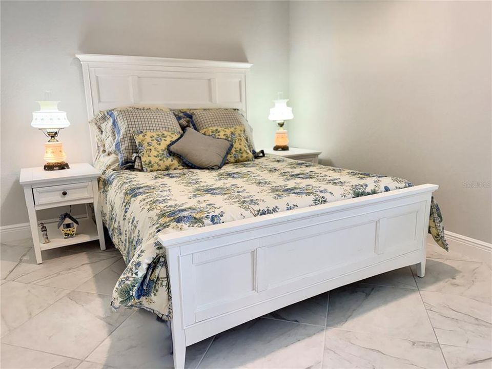For Sale: $635,000 (3 beds, 3 baths, 2132 Square Feet)