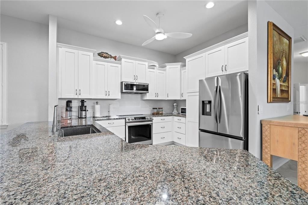 For Sale: $635,000 (3 beds, 3 baths, 2132 Square Feet)