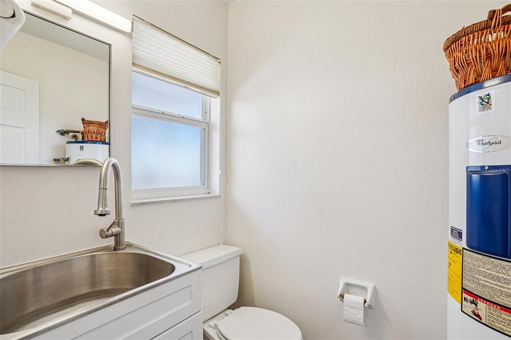 For Sale: $825,000 (3 beds, 2 baths, 2375 Square Feet)