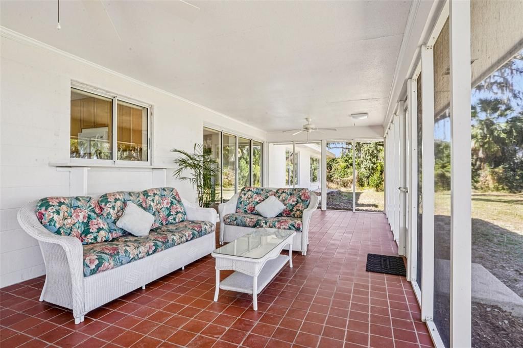 For Sale: $825,000 (3 beds, 2 baths, 2375 Square Feet)