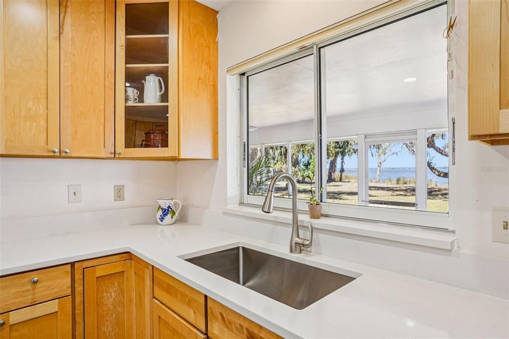 For Sale: $825,000 (3 beds, 2 baths, 2375 Square Feet)