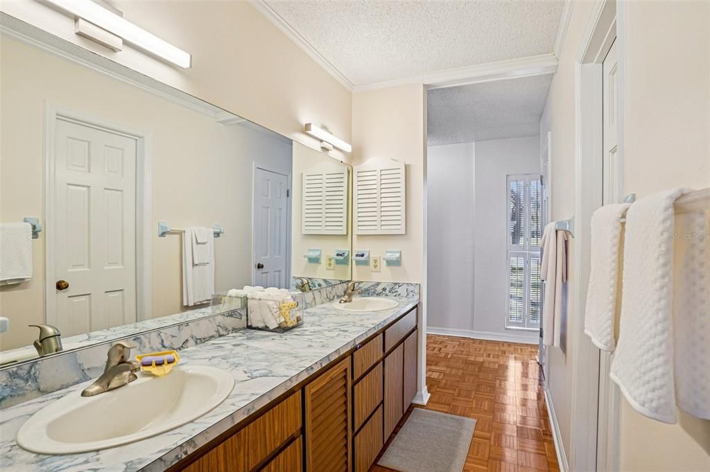 For Sale: $825,000 (3 beds, 2 baths, 2375 Square Feet)