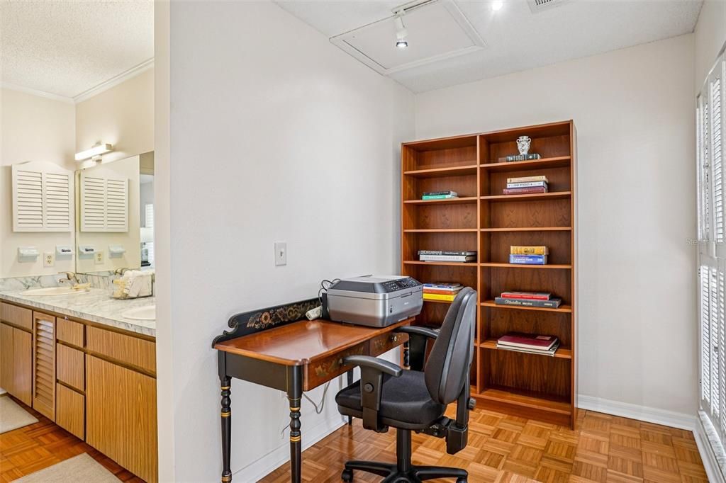 For Sale: $825,000 (3 beds, 2 baths, 2375 Square Feet)