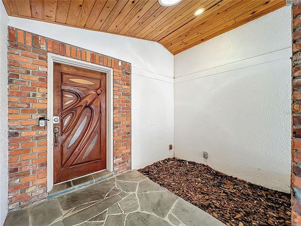 На продажу: $725,000 (3 спален, 3 ванн, 1639 Квадратных фут)