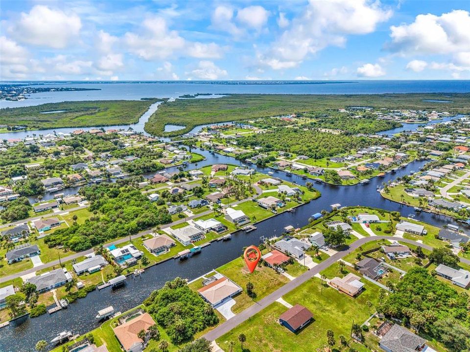 待售: $140,000 (0.23 acres)