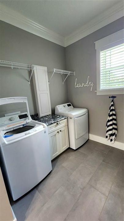 For Sale: $639,000 (3 beds, 2 baths, 2223 Square Feet)