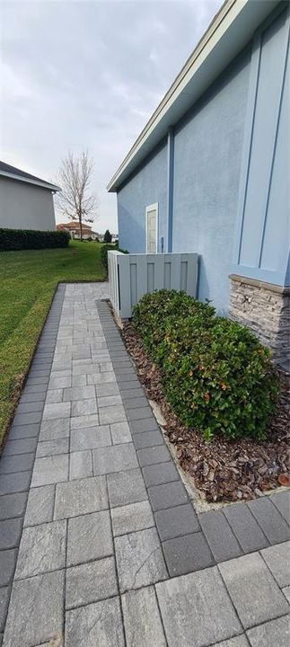 For Sale: $639,000 (3 beds, 2 baths, 2223 Square Feet)